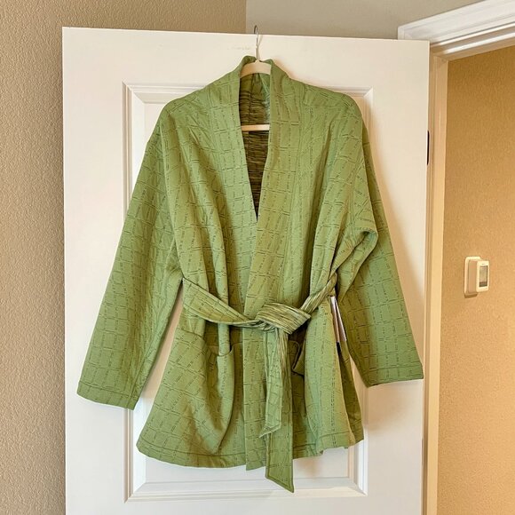 Nike Green Therma Fit Yoga Wrap Cardigan Kimono Jacket, NEW - Picture 1 of 4